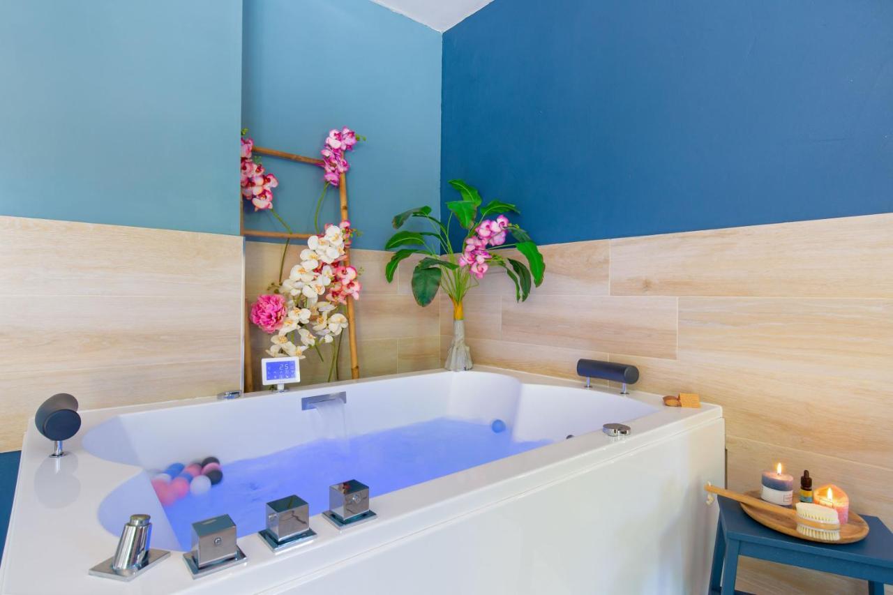 Appartement Jacuzzi 4 Etoiles Beaute - Mbroom Var Puget-sur Argens Exteriör bild